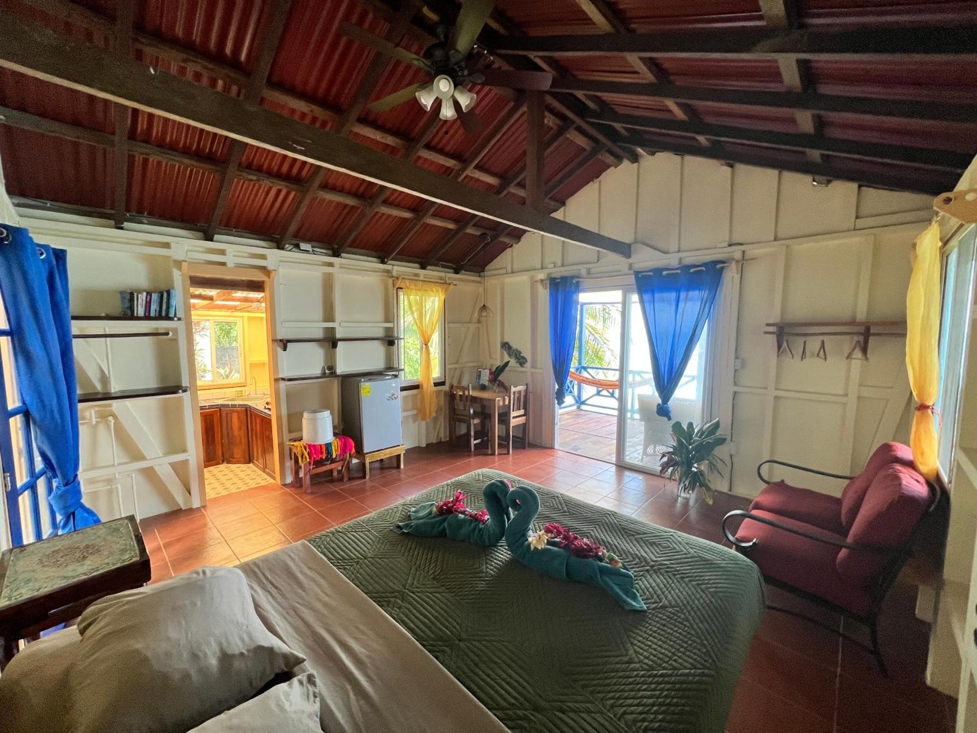 Tesoro Escondido Ecolodge Cabinas Bocas Town Ngoại thất bức ảnh