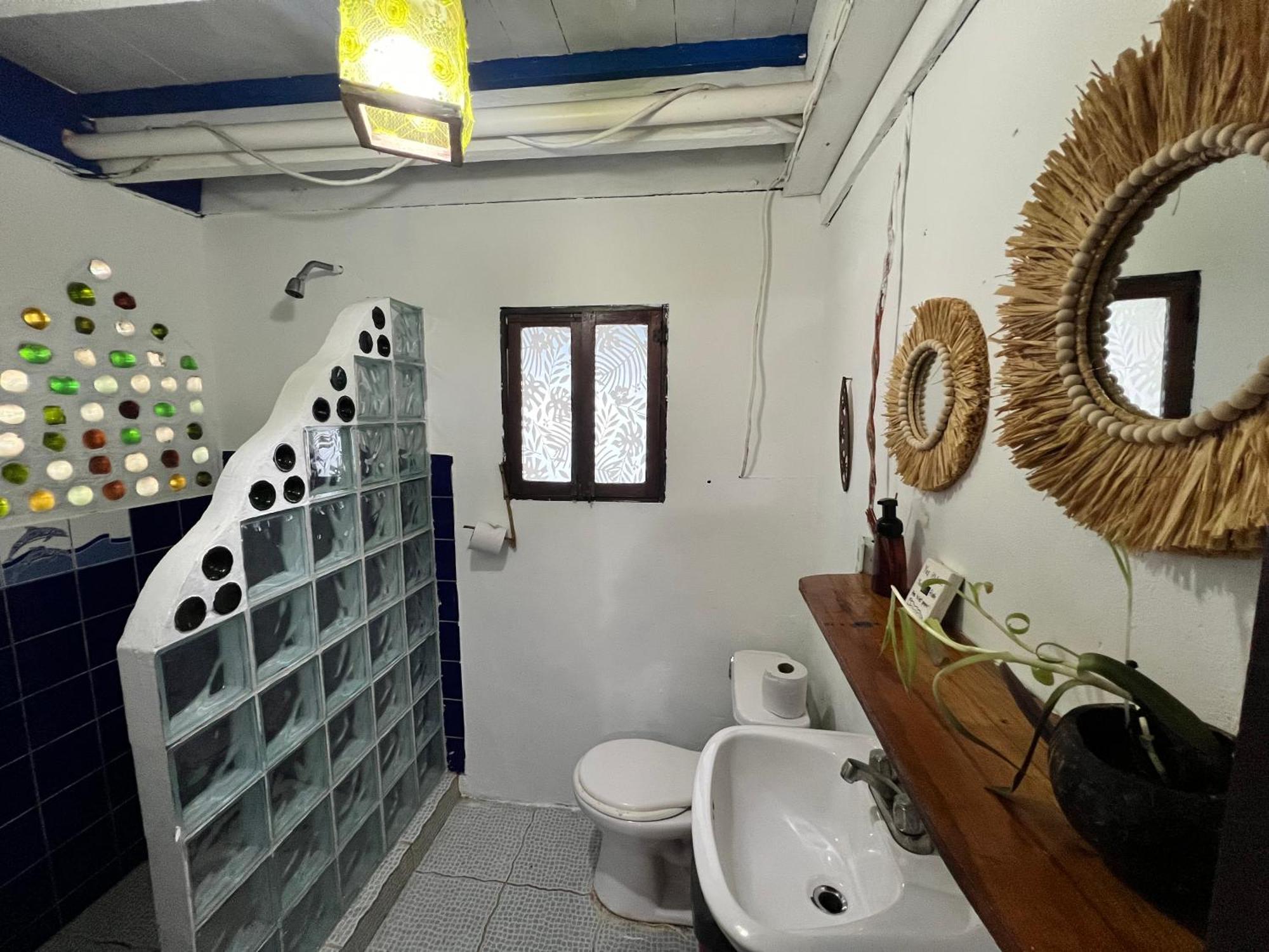 Tesoro Escondido Ecolodge Cabinas Bocas Town Phòng bức ảnh